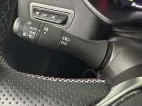 Renault Clio (2024) thumbnail 16