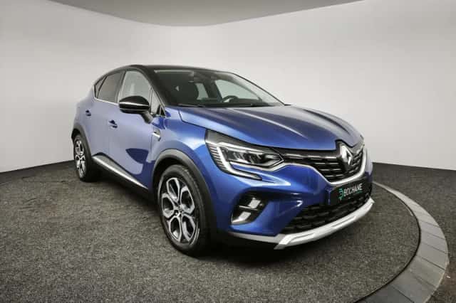 Renault Captur (2023) thumbnail 5