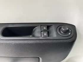 Renault Twingo (2015) thumbnail 13