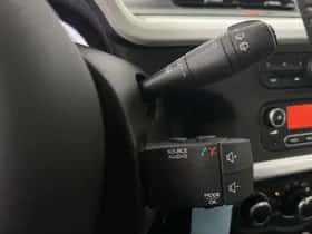 Renault Twingo (2015) thumbnail 18