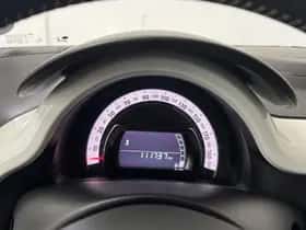 Renault Twingo (2015) thumbnail 3
