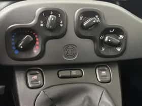 Fiat Panda (2022) thumbnail 12