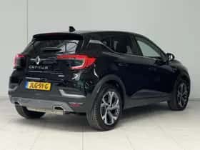 Renault Captur (2021) thumbnail 2