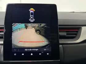 Renault Captur (2021) thumbnail 5