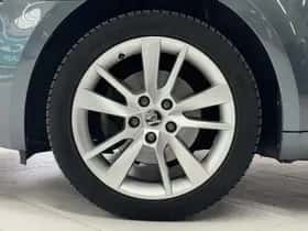 Škoda Octavia (2019) thumbnail 24