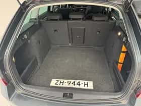 Škoda Octavia (2019) thumbnail 9