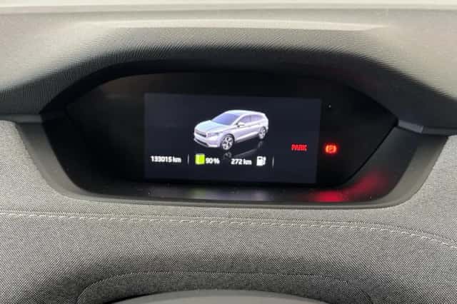 Škoda Enyaq (2022) thumbnail 3