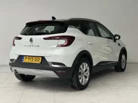 Renault Captur (2020) thumbnail 2