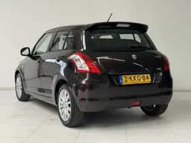 Suzuki Swift (2013) thumbnail 6