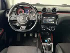 Suzuki Swift (2019) thumbnail 10