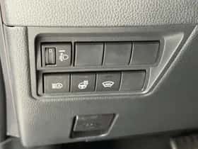 Toyota Yaris Cross (2026) thumbnail 33