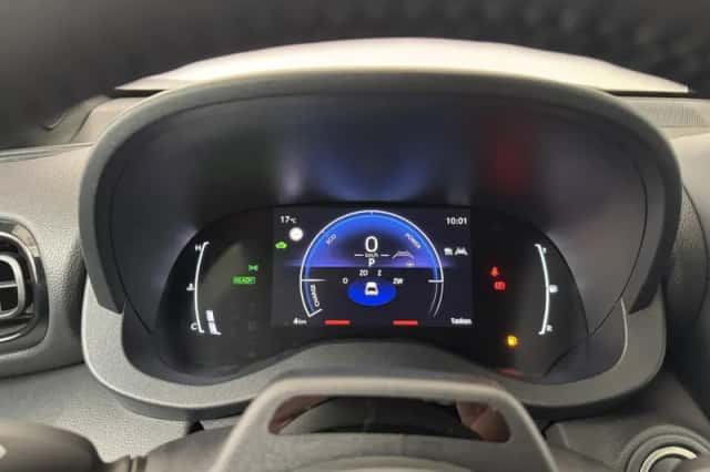 Toyota Yaris Cross (2026) thumbnail 4