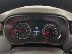 Dacia Duster (2023) thumbnail 4