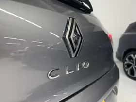 Renault Clio (2024) thumbnail 30