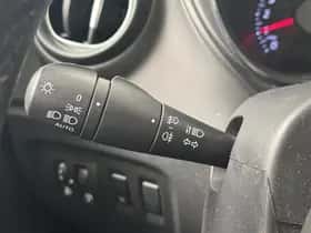 Renault Captur (2018) thumbnail 32