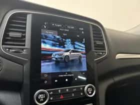 Renault Mégane (2023) thumbnail 24