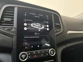 Renault Mégane (2023) thumbnail 25