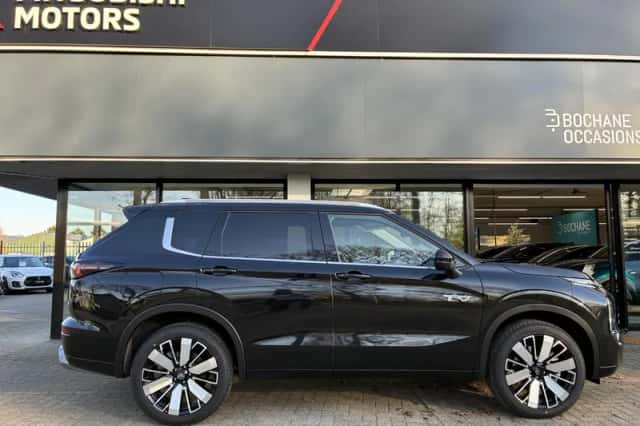 Mitsubishi Outlander (2026) thumbnail 6