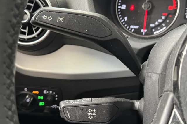 Audi Q2 (2018) thumbnail 6