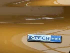Renault Captur (2022) thumbnail 16