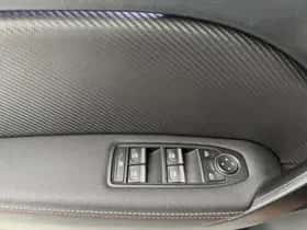 Renault Captur (2022) thumbnail 18