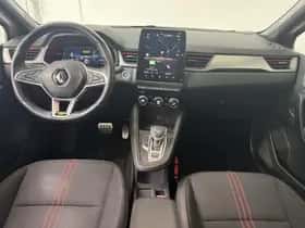 Renault Captur (2022) thumbnail 3