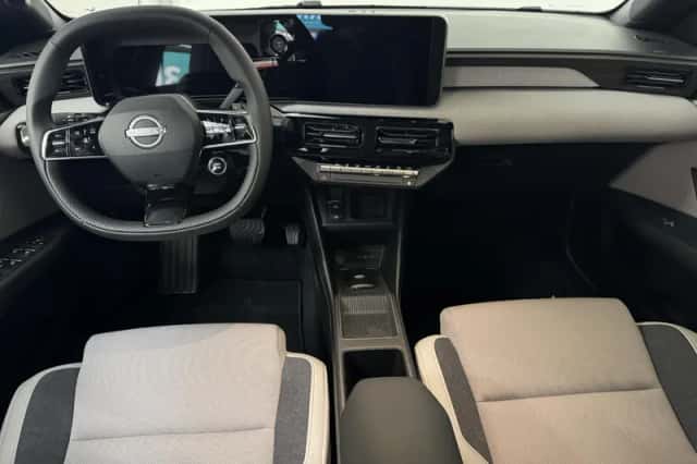 Nissan Micra (2025) thumbnail 6