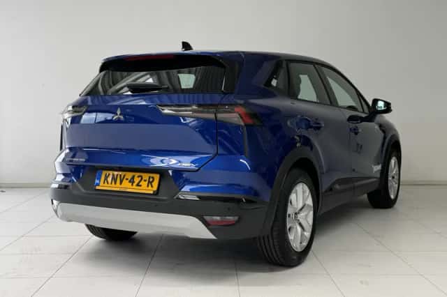 Mitsubishi Grandis (2026) thumbnail 2