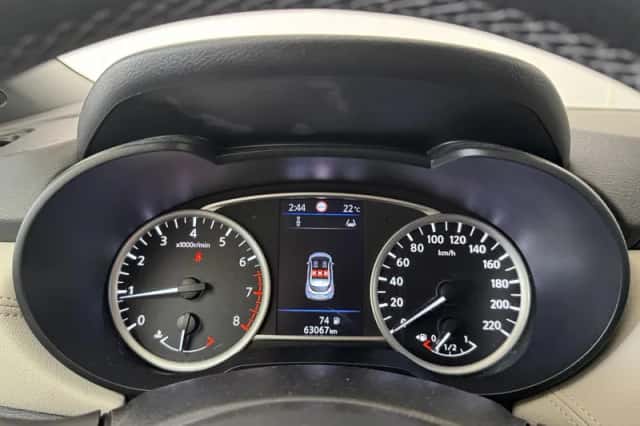 Nissan Micra (2022) thumbnail 4