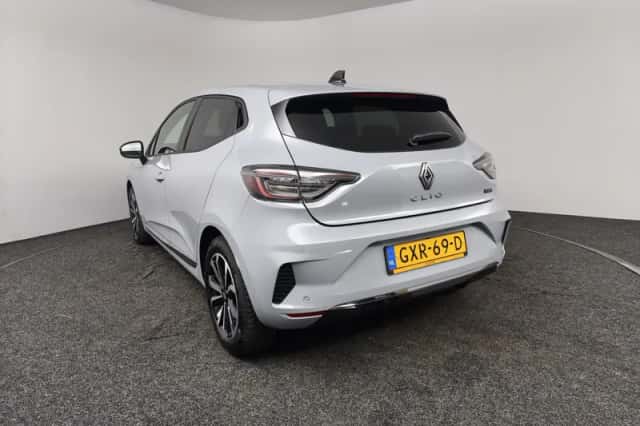 Renault Clio (2024) thumbnail 6