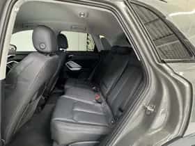 Audi Q3 (2022) thumbnail 8