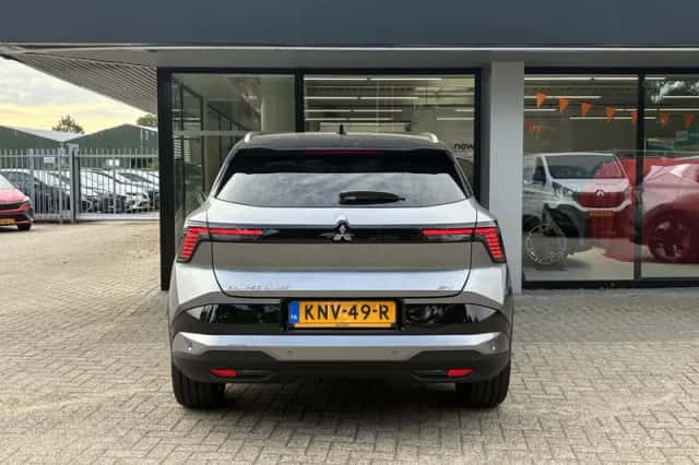Mitsubishi Eclipse Cross (2026) thumbnail 3