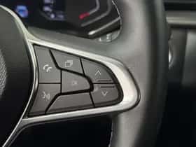 Renault Captur (2021) thumbnail 21