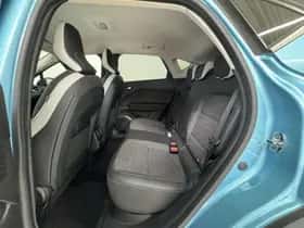 Renault Captur (2021) thumbnail 8