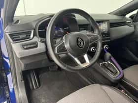 Renault Clio (2023) thumbnail 23