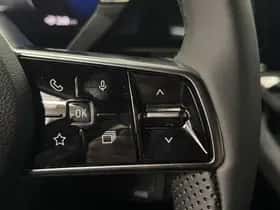 Renault Mégane E-Tech (2025) thumbnail 25