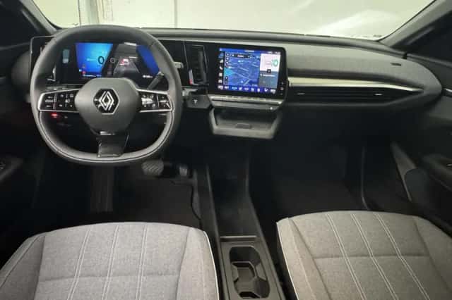 Renault Mégane E-Tech (2025) thumbnail 3