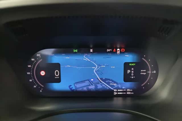 Volvo XC60 (2024) thumbnail 4