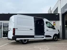 Renault Master (2024) thumbnail 2