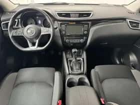 Nissan Qashqai (2021) thumbnail 3
