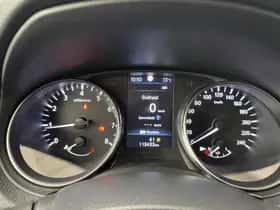 Nissan Qashqai (2021) thumbnail 4