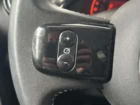 Renault Twingo (2014) thumbnail 15