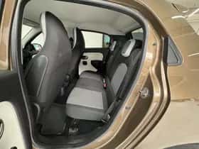 Renault Twingo (2014) thumbnail 9