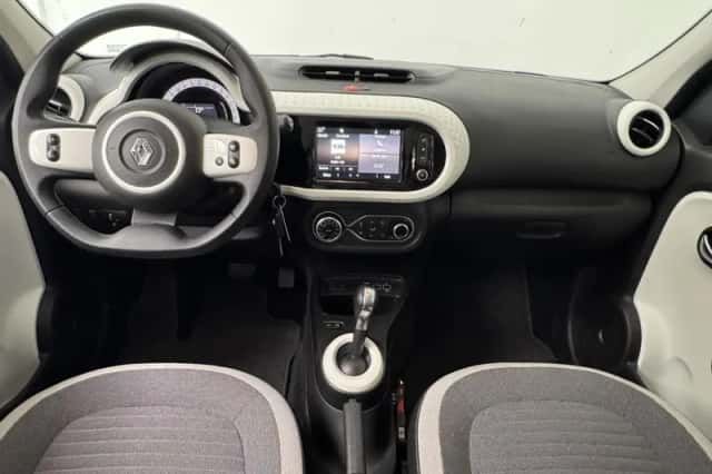 Renault Twingo (2022) thumbnail 3