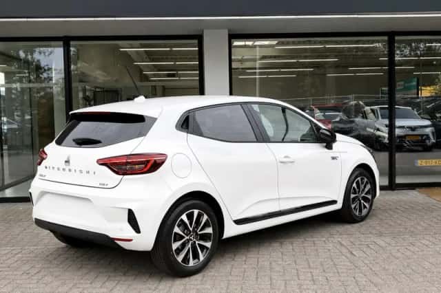 Mitsubishi Colt (2026) thumbnail 3