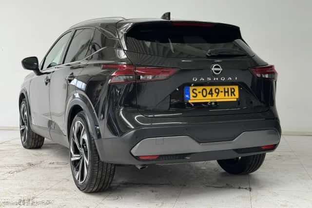 Nissan Qashqai (2023) thumbnail 6