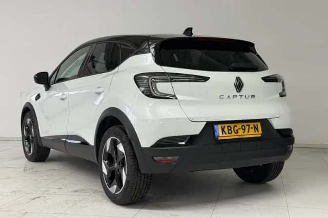 Renault Captur (2025) thumbnail 6
