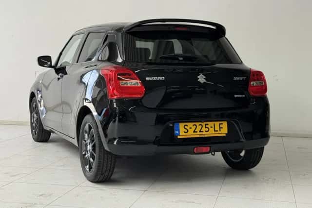 Suzuki Swift (2023) thumbnail 6