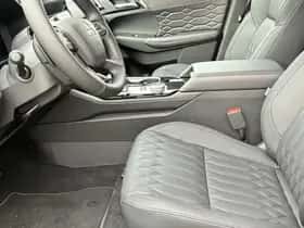 Mitsubishi Outlander (2026) thumbnail 12