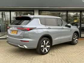 Mitsubishi Outlander (2026) thumbnail 5